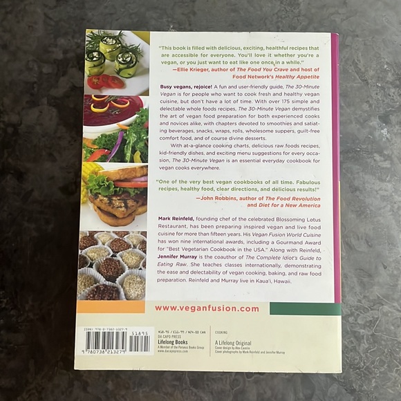 The 30 Minute Vegan Cookbook - Picture 4 of 9